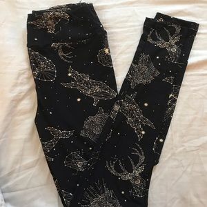LuLaRoe One Size Constellation Leggings NWOT